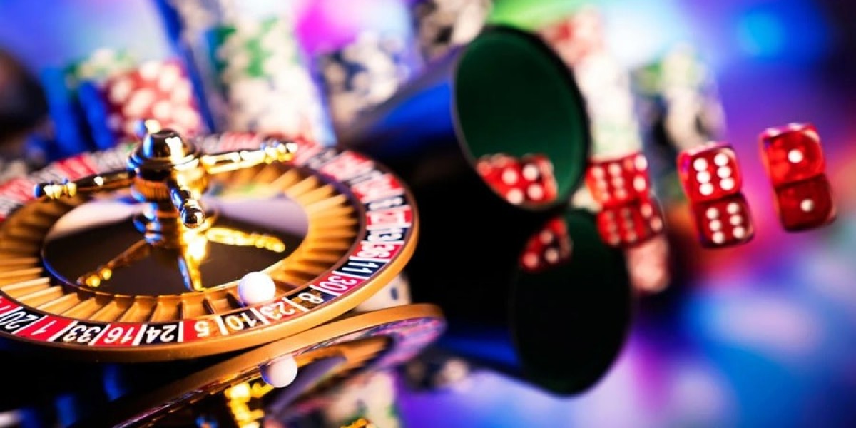 Mastering the Digital Deck: Winning Strategies for Online Casino Play